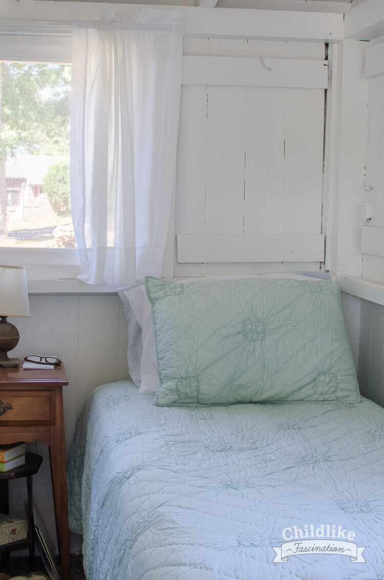 The way this cottage fills up with light is so warm and inviting - ChildlikeFascination.com
